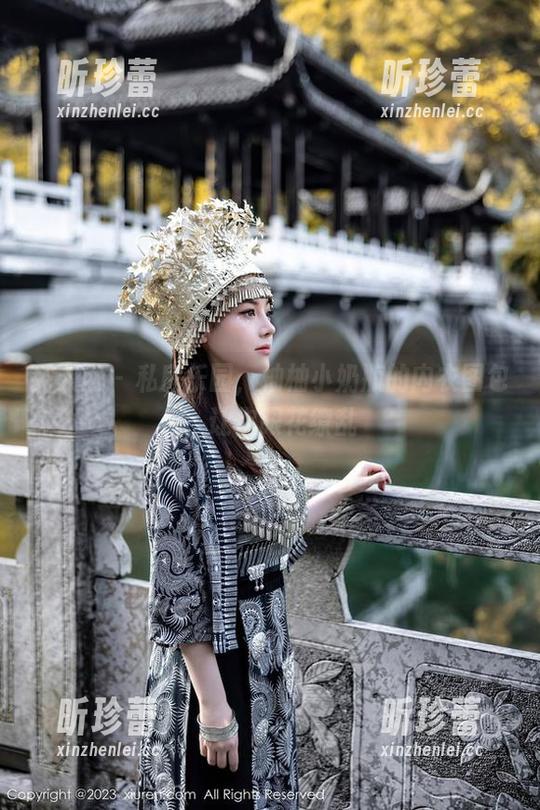 秀人网 - 私房乐园，柚柚小奶瓶的内衣图包，让你眼花缭乱