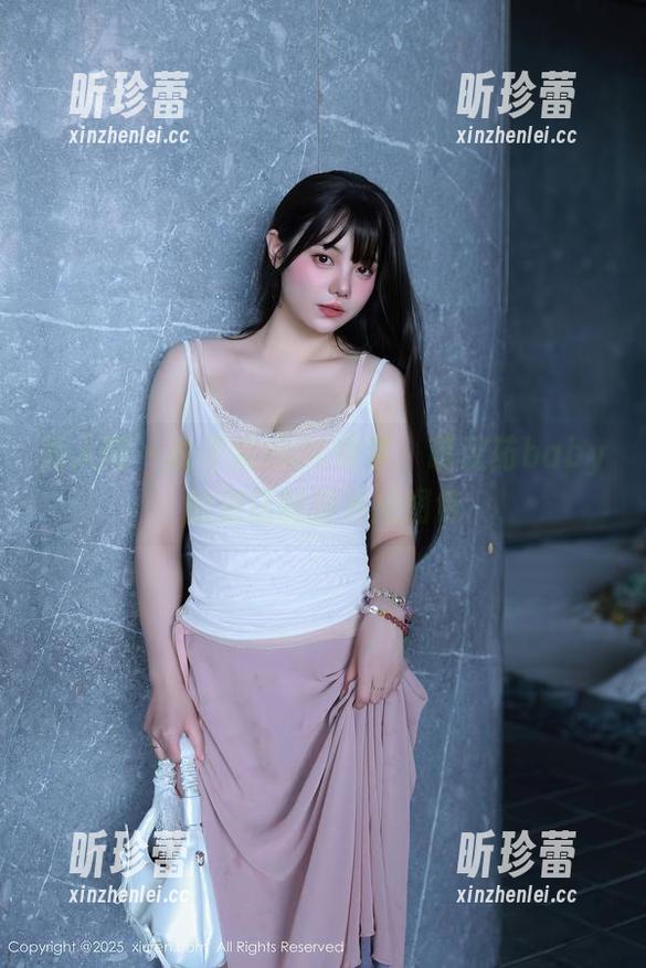 秀人网 - 说不完的OL故事：萌汉药baby的酒店制服私拍图包