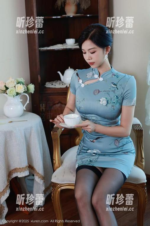 秀人网-麦琪绫冰激淋 秀人网 - 更新又更新!麦琪绫冰激淋的长腿,这可太适合出门秀一秀了!