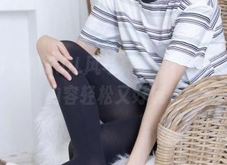 袜啵啵 – 糯米OL风写真更新，花絮集锦，内容轻松又好玩～