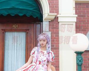 枯燥的瑜伽变成嗯…西呱呀呀呀最新写真集，信不信你都得看