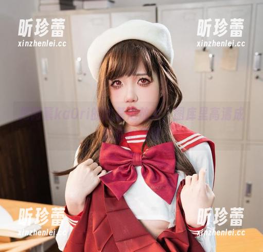 把阿薰kaOri的比基尼放大，图库里高清成就你的渴望