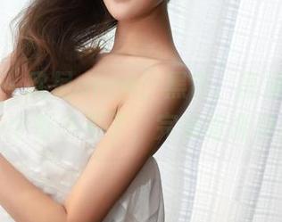 青豆客 – 欧尼anne、黑色、高清写真，一个都少不了，完美组合哟！